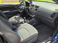 Usata Kia Rio 102 CV (75 kW) 2012 Blu Utilitaria