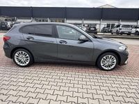 Usata BMW 116 Advantage 116 CV (85 kW) 2020 Mineral grey metall. Utilitaria
