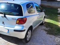 usata Toyota Yaris 1.0 3P