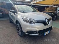 Usata Renault Captur 90 CV (66 kW) 2016 Grigio SUV