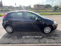 Usata Fiat Grande Punto Street 77 CV (56 kW) 2015 Blu Utilitaria