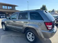Używany Jeep Grand Cherokee Limited 218 KM (160 kW) 2008 Szary SUV