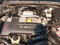 Usata Opel Vectra 101 CV (74 kW) 2001 Nero Utilitaria