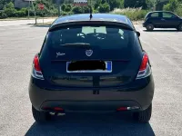 Usata Lancia Ypsilon Silver 69 CV (50 kW) 2012 Nero Utilitaria