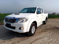 usata Toyota HiLux 2.5 145cv EXTRACAB