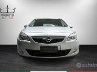 Usata Opel Astra 125 CV (91 kW) 2011 Argento Station wagon