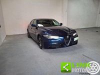 Usata Alfa Romeo Giulia Veloce 180 CV (132 kW) 2016 Blu Berlina