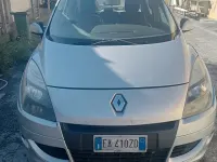 Usata Renault Scenic E-Tech 100 CV (73 kW) 2010 Grigio Monovolume