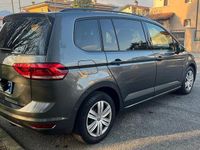 Usata VW Touran 115 CV (84 kW) 2019 Grigio Monovolume