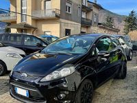 Usata Ford Fiesta Titanium 82 CV (60 kW) 2011 Nero Utilitaria