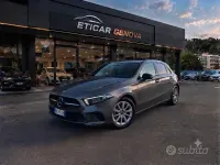 Usata Mercedes A180 109 CV (80 kW) 2018 Grigio Berlina