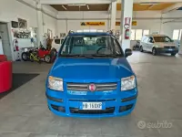Usata Fiat Panda Active 54 CV (39 kW) 2004 Blu Utilitaria