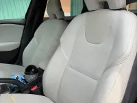 Usata Volvo V40 177 CV (130 kW) 2012 Nero Utilitaria