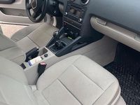 Usata Audi A3 Ambiente 90 CV (66 kW) 2011 Bianco Utilitaria