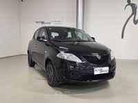 Usata Lancia Ypsilon Gold 69 CV (50 kW) 2018 Nero Utilitaria
