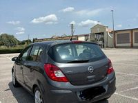 Usata Opel Corsa 95 CV (69 kW) 2011 Grigio Berlina