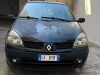 Usata Renault Clio II 58 CV (42 kW) 2002 Berlina