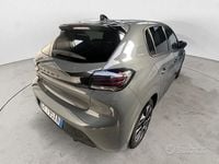 Usata Peugeot 208 Allure 100 CV (73 kW) 2025 Grigio Utilitaria