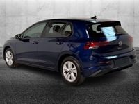 Usata VW Golf VIII Life 116 CV (85 kW) 2023 Blu metallizzato Berlina