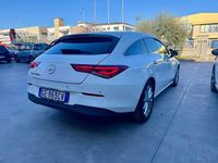 Käytetty Mercedes CLA200 Executive 150 HP (110 kW) 2021 Valkoinen Katumaasturi