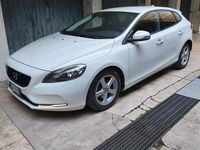 Usata Volvo V40 115 CV (84 kW) 2014 Bianco Berlina