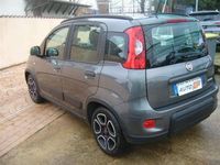 Usata Fiat Panda 69 CV (50 kW) 2021 Grigio Berlina