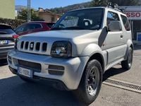 Usata Suzuki Jimny 86 CV (63 kW) 2012 Grigio SUV