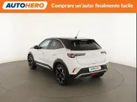 Usata Opel Mokka-e drive 100 kW (136 CV) 2022 Bianco SUV