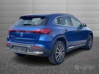 Nuova Mercedes EQA250+ 139 kW (190 CV) 2025 Blu SUV
