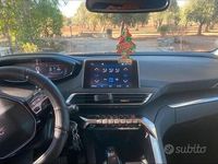 Usata Peugeot 5008 131 CV (96 kW) 2018 Verde Monovolume