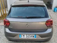 Usata VW Polo Trendline 65 CV (47 kW) 2017 Grigio Berlina