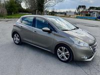 Usata Peugeot 208 Allure 68 CV (50 kW) 2013 Utilitaria