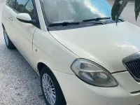 Usata Lancia Ypsilon 60 CV (44 kW) 2004 Utilitaria