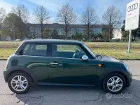 Usata Mini ONE 75 CV (55 kW) 2011 Verde Utilitaria