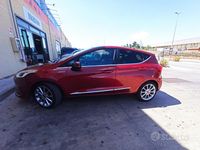 Usata Ford Fiesta 100 CV (73 kW) 2019 Rosso Utilitaria