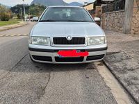 Usata Skoda Octavia Elegance 110 CV (80 kW) 2003 Grigio Berlina