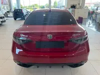Usata Alfa Romeo Giulia Competizione 280 CV (205 kW) 2023 Rosso Berlina