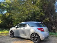 Usata DS Automobiles DS3 So Chic 75 CV (55 kW) 2017 Grigio Utilitaria