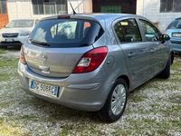 Usata Opel Corsa 2008 Grigio Berlina