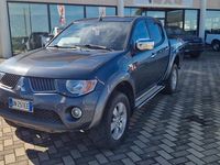 usata Mitsubishi L200 2,5 DOUBLE CAB