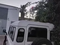 Usata Land Rover Defender 68 CV (50 kW) 1985 Bianco SUV