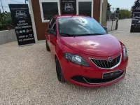 Usata Lancia Ypsilon Silver 69 CV (50 kW) 2022 Rosso Utilitaria