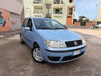 Usata Fiat Punto Dynamic 75 CV (55 kW) 2006 Blu Utilitaria