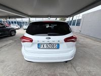 Usata Ford Focus Vignale 120 CV (88 kW) 2019 Bianco Station wagon