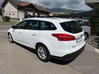 Käytetty Ford Focus 120 HP (88 kW) 2017 Valkoinen Farmari