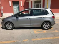 Usata VW Golf Sportsvan Comfortline 110 CV (80 kW) 2016 Oro Monovolume