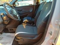 Usata Lancia Ypsilon 69 CV (50 kW) 2015 Bianco Utilitaria