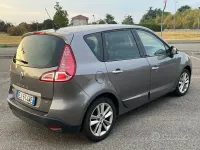 Usata Renault Scénic 130 CV (95 kW) 2011 Marrone Monovolume