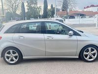 Usata Mercedes B180 Premium 109 CV (80 kW) 2014 Argento Utilitaria