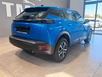 Usata Peugeot 2008 Active 101 CV (74 kW) 2024 Blu SUV